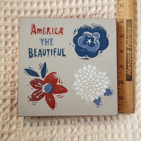 Patriotic America the Beautiful Wooden Sign Red White Blue - Picture 7 of 8